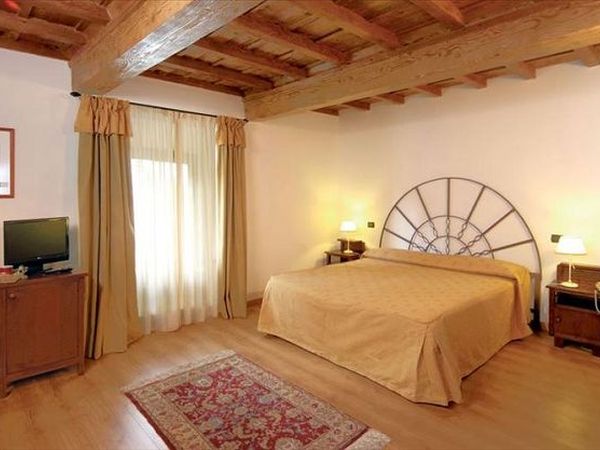 Albergo Abetone e Piramidi - foto 10643.jpg