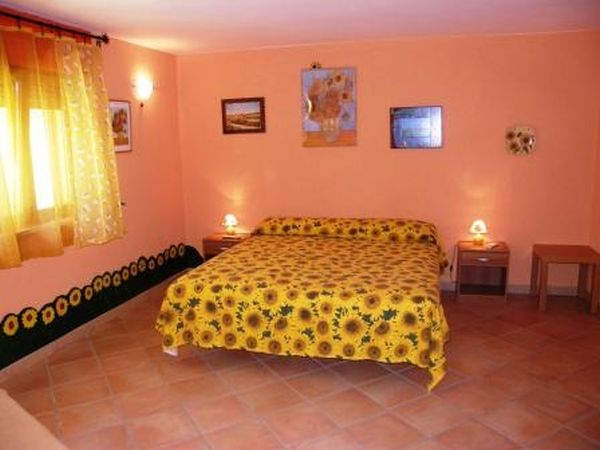 B&B Sole Luna e Girasoli - foto 2012.jpg