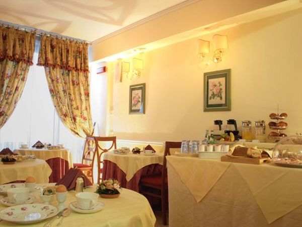 Rosary Garden Hotel - foto 13227.jpg