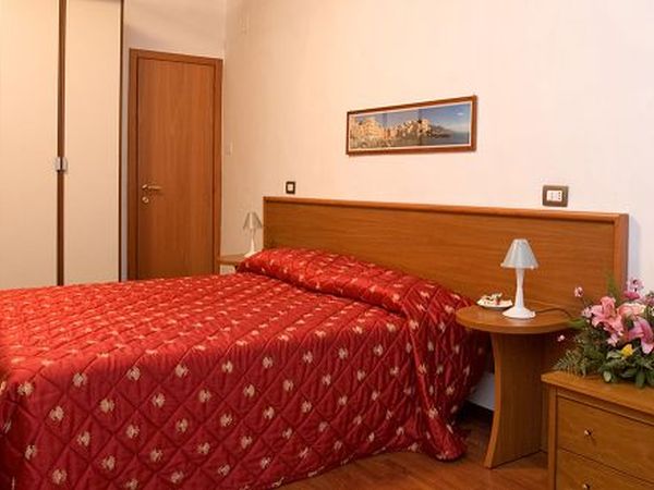 Hotel Helvetia  - foto 13840.jpg