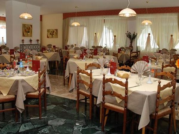 Hotel Fai - foto 13947.jpg