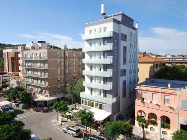 Hotel Figaro - foto 16190.jpg