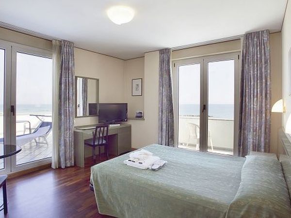 Royal Hotel - foto 16203.jpg