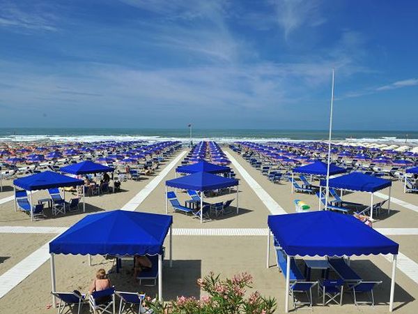  Spiaggia/Bagno Eugenia - foto 16328.jpg