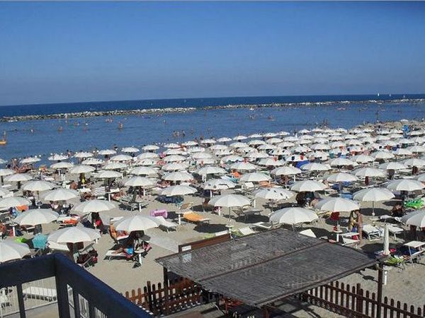 Spiaggia Bagno Lido 72 - foto 16617.jpg