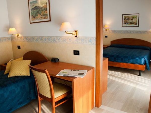 Hotel Touring - foto 21807.jpg