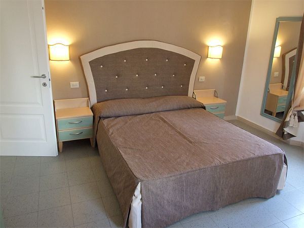 Residence Villa Piani e Appartamenti Villa Livia - foto 22511.jpg