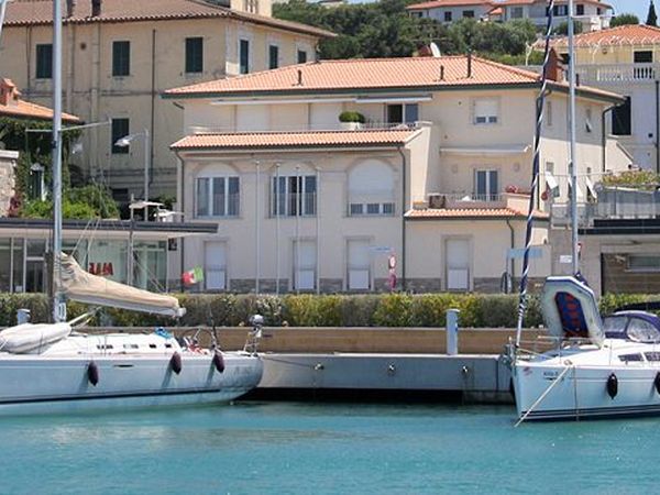 Residence Villa Piani e Appartamenti Villa Livia - foto 22514.jpg