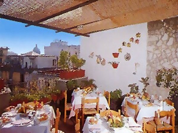 Hotel Borbone di Napoli - foto 6090.jpg