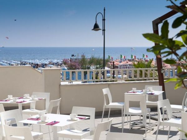 Yes Hotel Touring - foto 24313.jpg