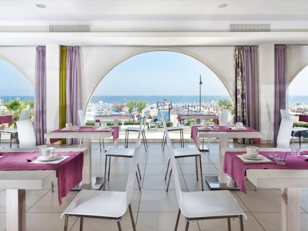 Yes Hotel Touring - foto 24314.jpg