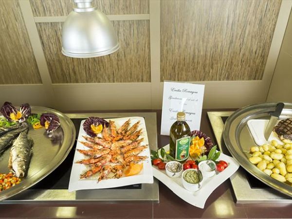 Yes Hotel Touring - foto 24323.jpg