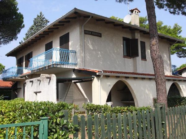 Agenzia Turistica MC - foto 25865.jpg