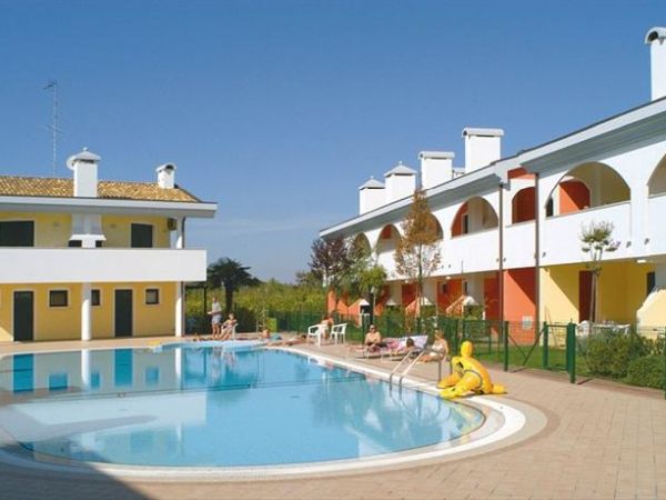 Agenzia Turistica MC - foto 25871.jpg