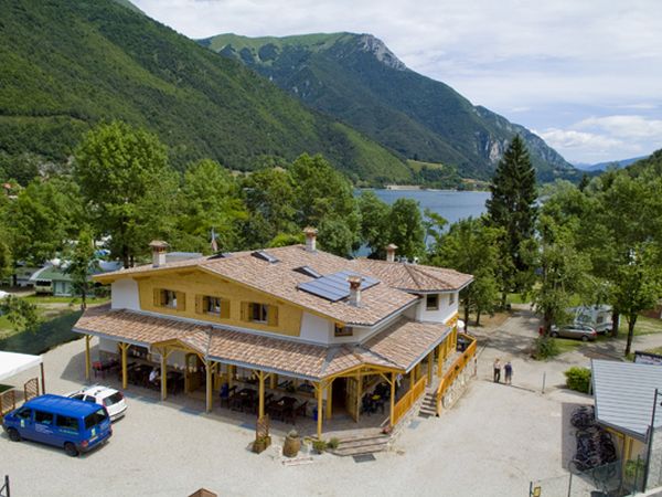 Campeggio al Lago - Lago di Ledro - foto 33295.jpg