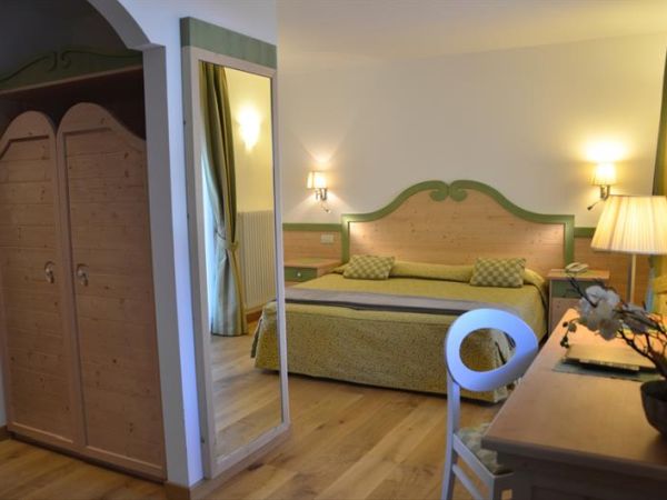 Alledolomiti Boutique Lake Hotel - foto 33462.jpg