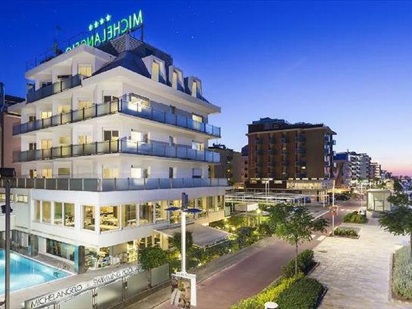 Hotel Michelangelo - foto 33897.jpg