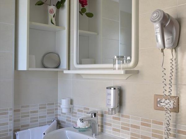 Hotel Beverly - foto 33949.jpg