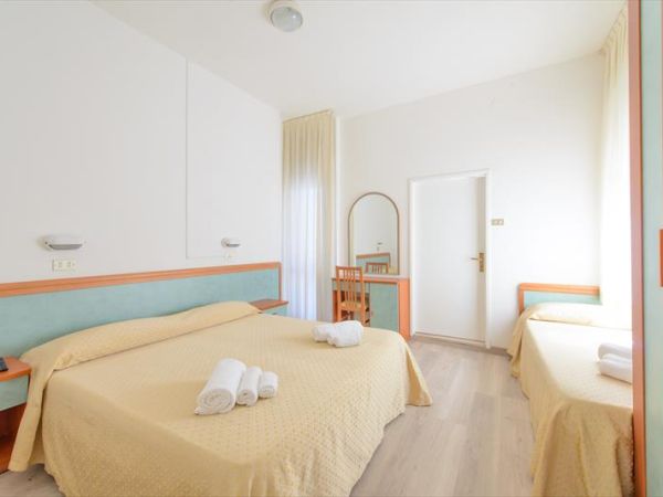 Hotel Sirena - foto 38736.jpg