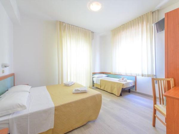 Hotel Sirena - foto 38738.jpg