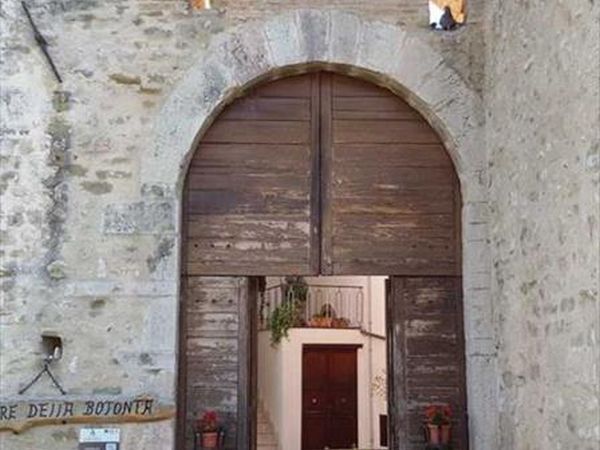 Torre della Botonta - foto 40421.jpg