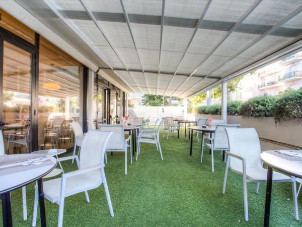 Ferretti Beach Hotel - foto 40967.jpg