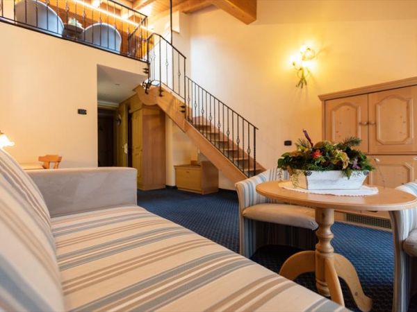 Hotel Flora - foto 44500.jpg