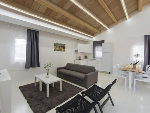 Villa Renzo e Villa Milli - foto 44834.jpg