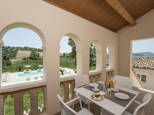 Villa Renzo e Villa Milli - foto 46146.jpg