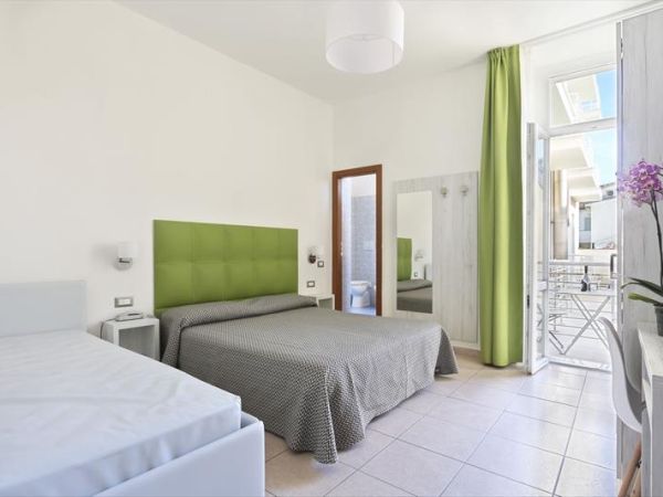 Hotel Nuovo Tirreno - foto 48027.jpg