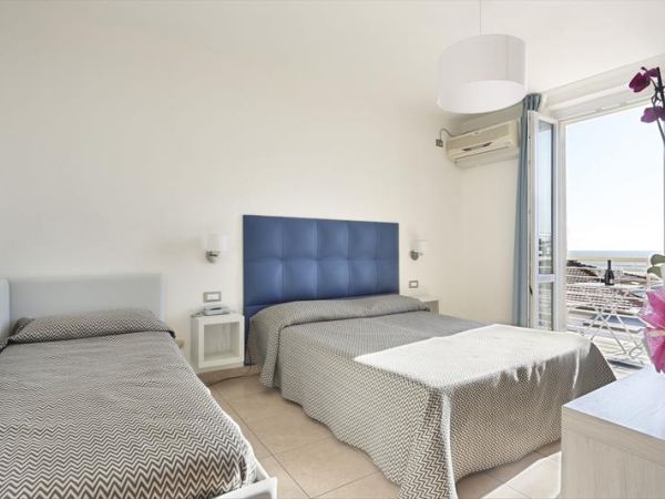 Hotel Nuovo Tirreno - foto 48031.jpg