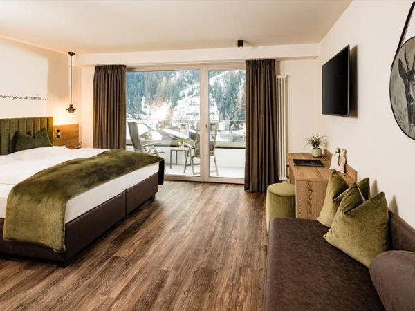 Hotel Touring Val Gardena - foto 48987.jpg