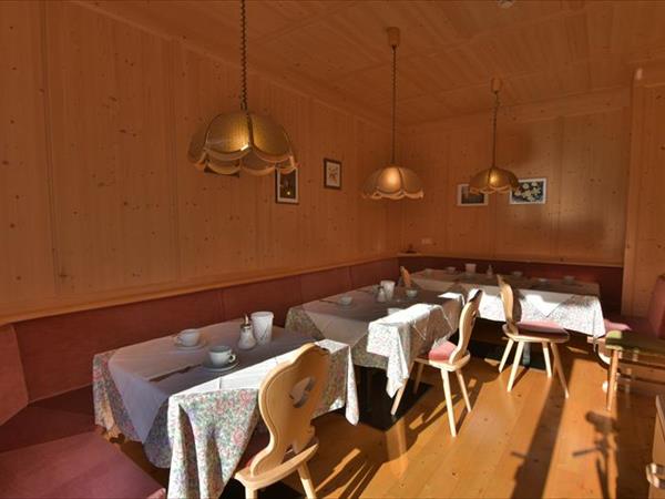 Garni Pe de Munt - foto 50211.jpg