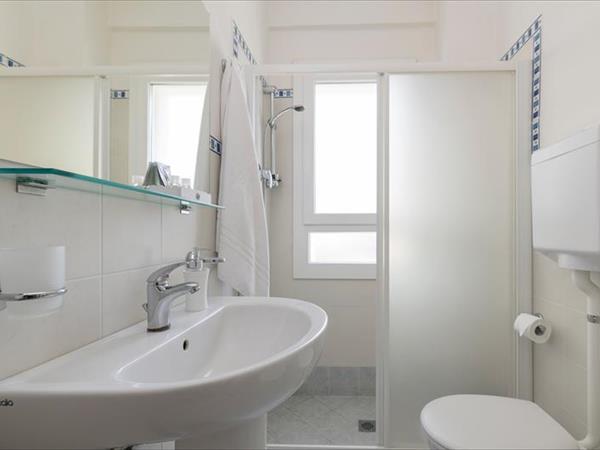 Hotel Corona - foto 50357.jpg