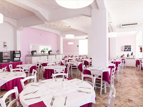 Club Hotel Promenade Universale - foto 51200.jpg