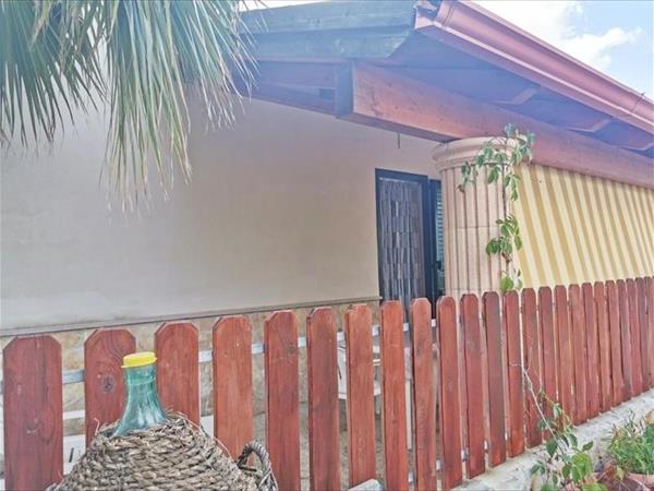 Villini Raffaela Disanti - foto 52881.jpg