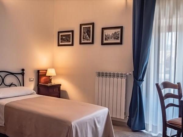 Palazzo dei Pavoni - foto 53873.jpg