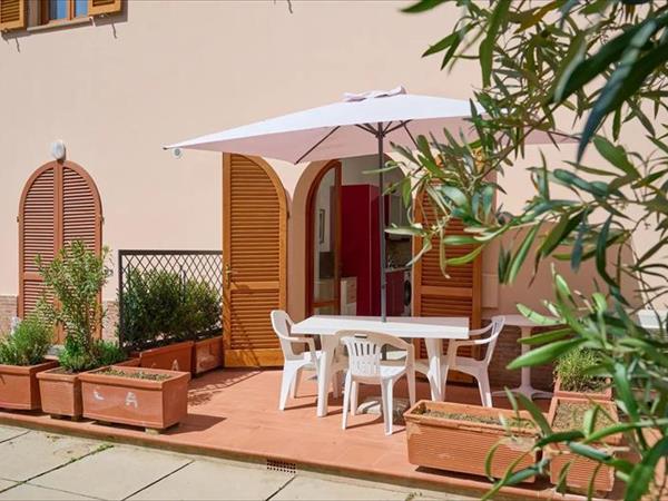 Trilocale San Luigi vicino alla dogbeach - foto 55103.jpg