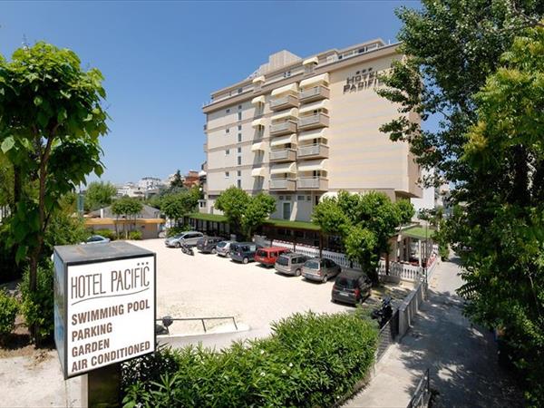 Hotel Pacific - foto 55757.jpg