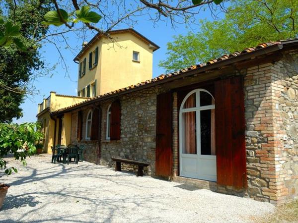 Fattoria del Cerretino - foto 56239.jpg