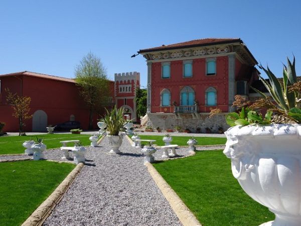 Villa Garuti