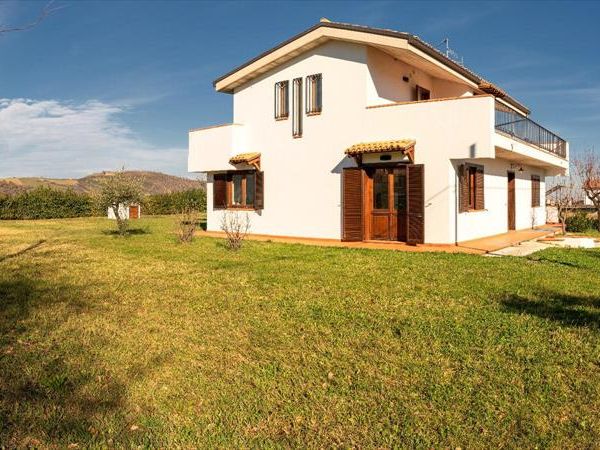 TraMonti Guesthouse&Affittacamere